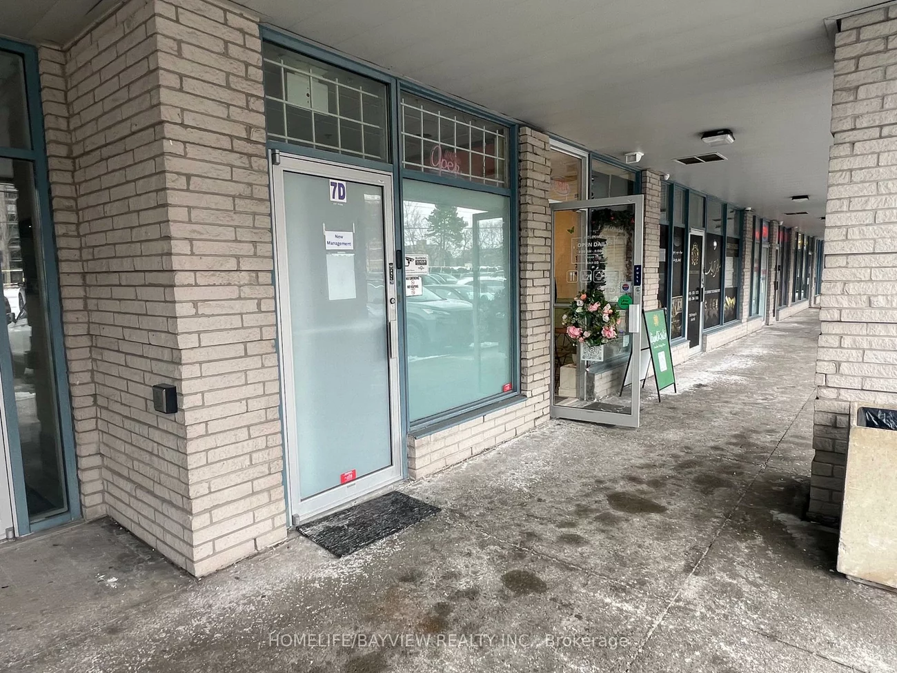 7398, Yonge, Crestwood-Springfarm-Yorkhill, Vaughan