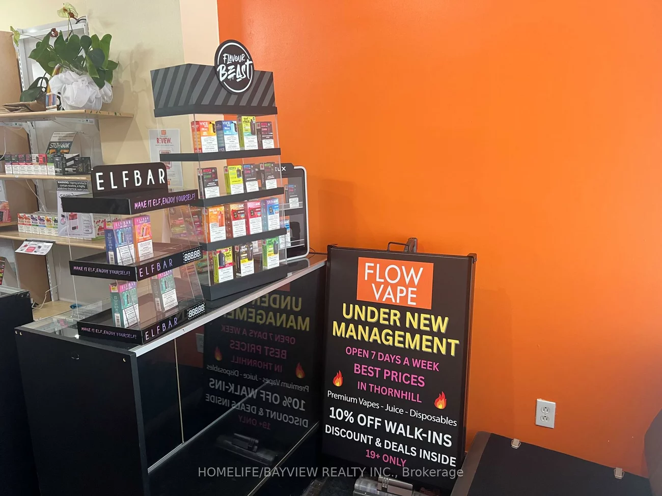 7398, Yonge, Crestwood-Springfarm-Yorkhill, Vaughan