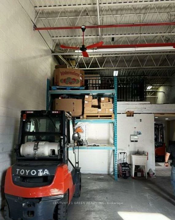 9, Caster, Pine Valley Business Park, Vaughan