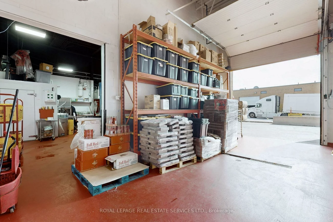 71, Marycroft, Pine Valley Business Park, Vaughan