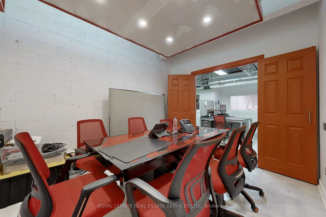 71, Marycroft, Pine Valley Business Park, Vaughan