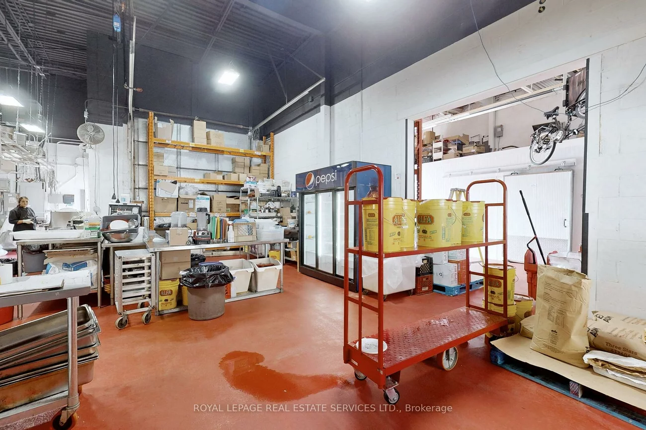 71, Marycroft, Pine Valley Business Park, Vaughan