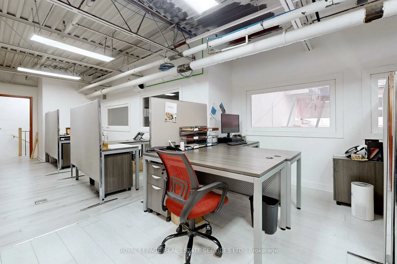 71, Marycroft, Pine Valley Business Park, Vaughan