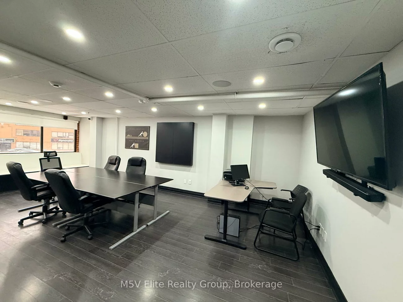 250, Regina, West Woodbridge Industrial Area, Vaughan