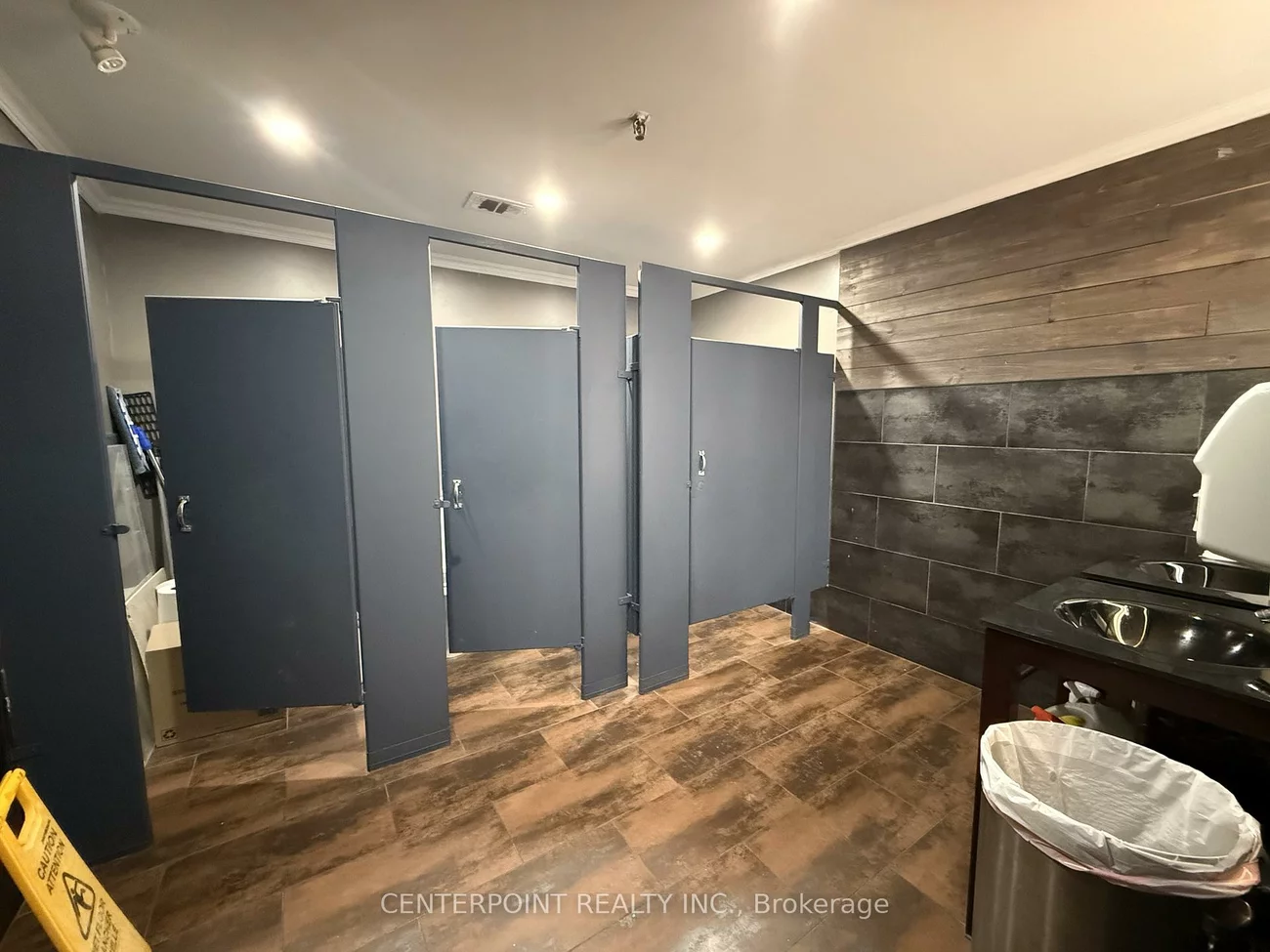 180, Steeles, Crestwood-Springfarm-Yorkhill, Vaughan