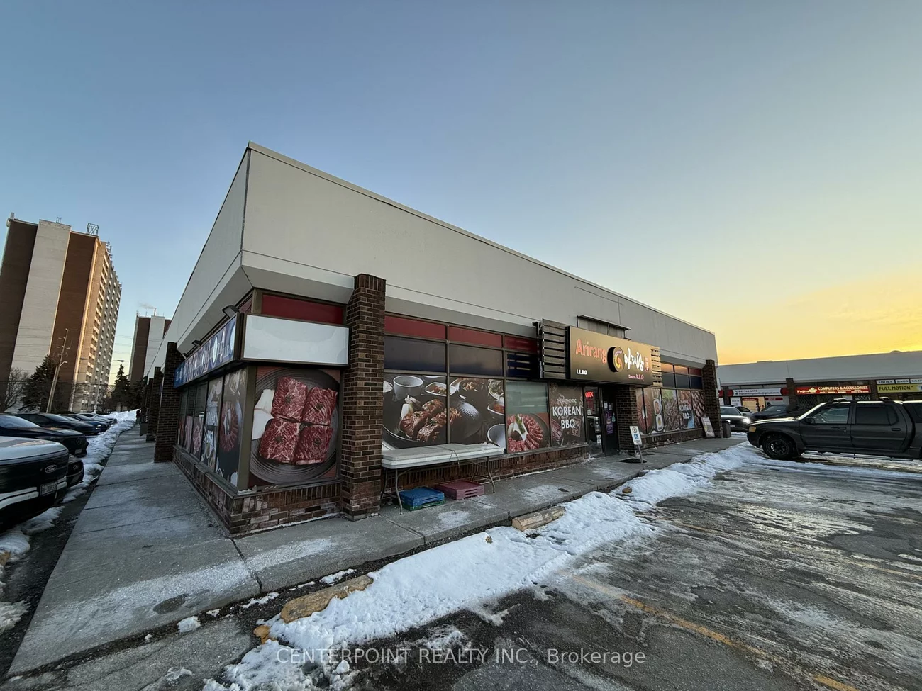 180, Steeles, Crestwood-Springfarm-Yorkhill, Vaughan