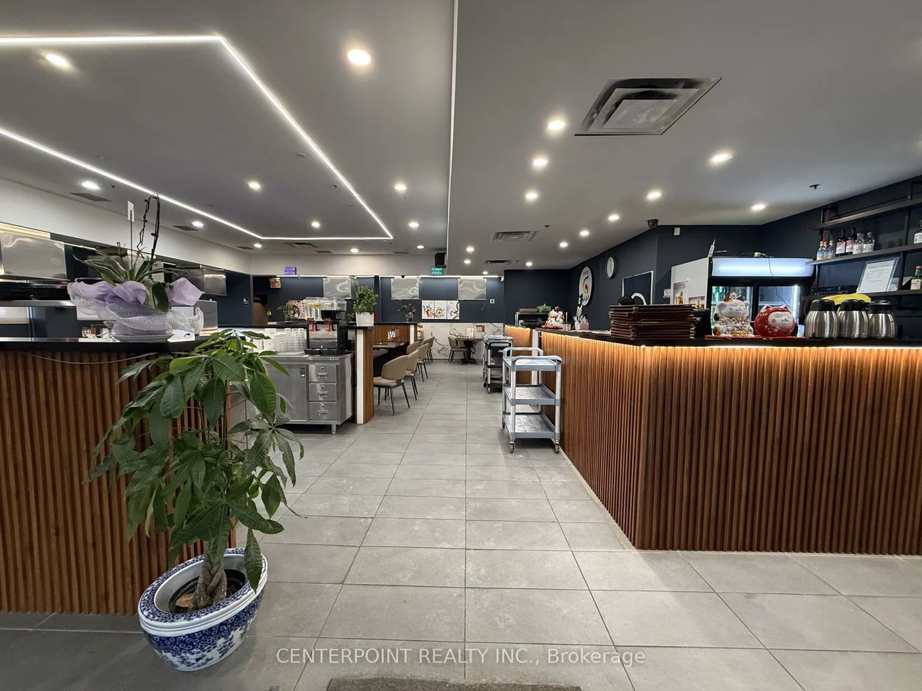 180, Steeles, Crestwood-Springfarm-Yorkhill, Vaughan