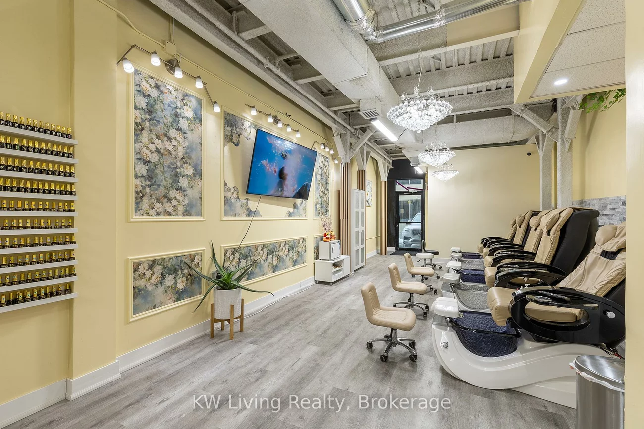 8740, Jane, Concord, Vaughan