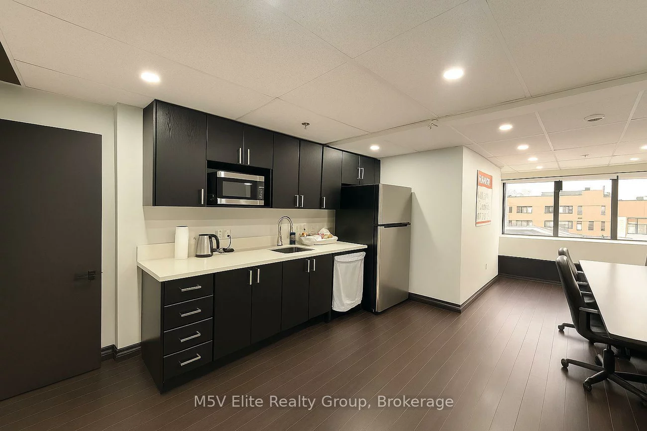 250, Regina, West Woodbridge Industrial Area, Vaughan