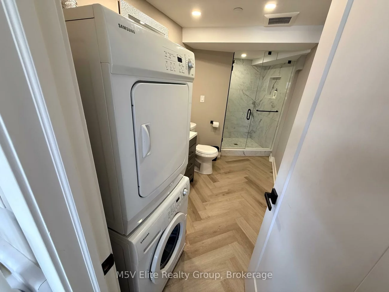 250, Regina, West Woodbridge Industrial Area, Vaughan