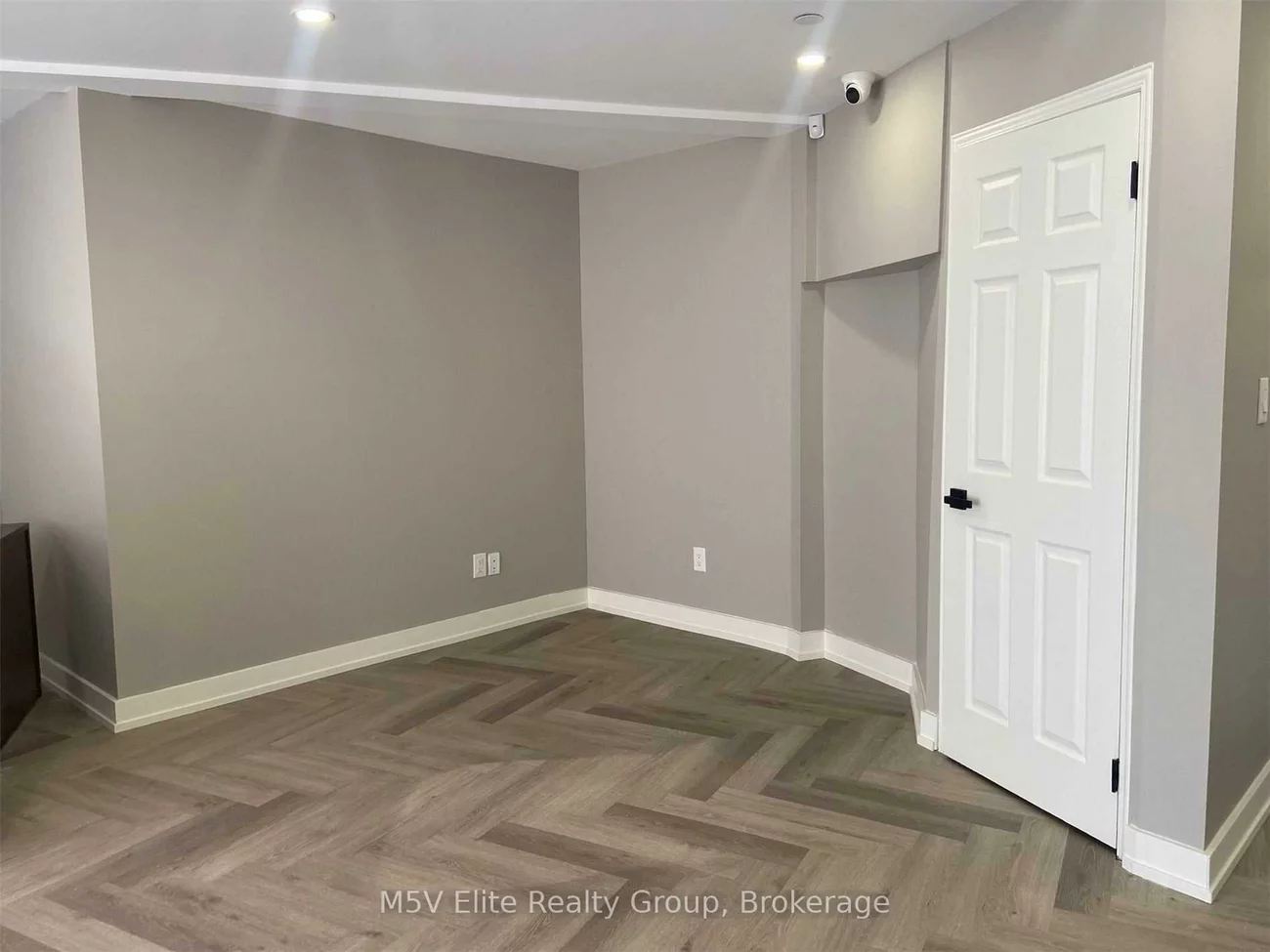 250, Regina, West Woodbridge Industrial Area, Vaughan