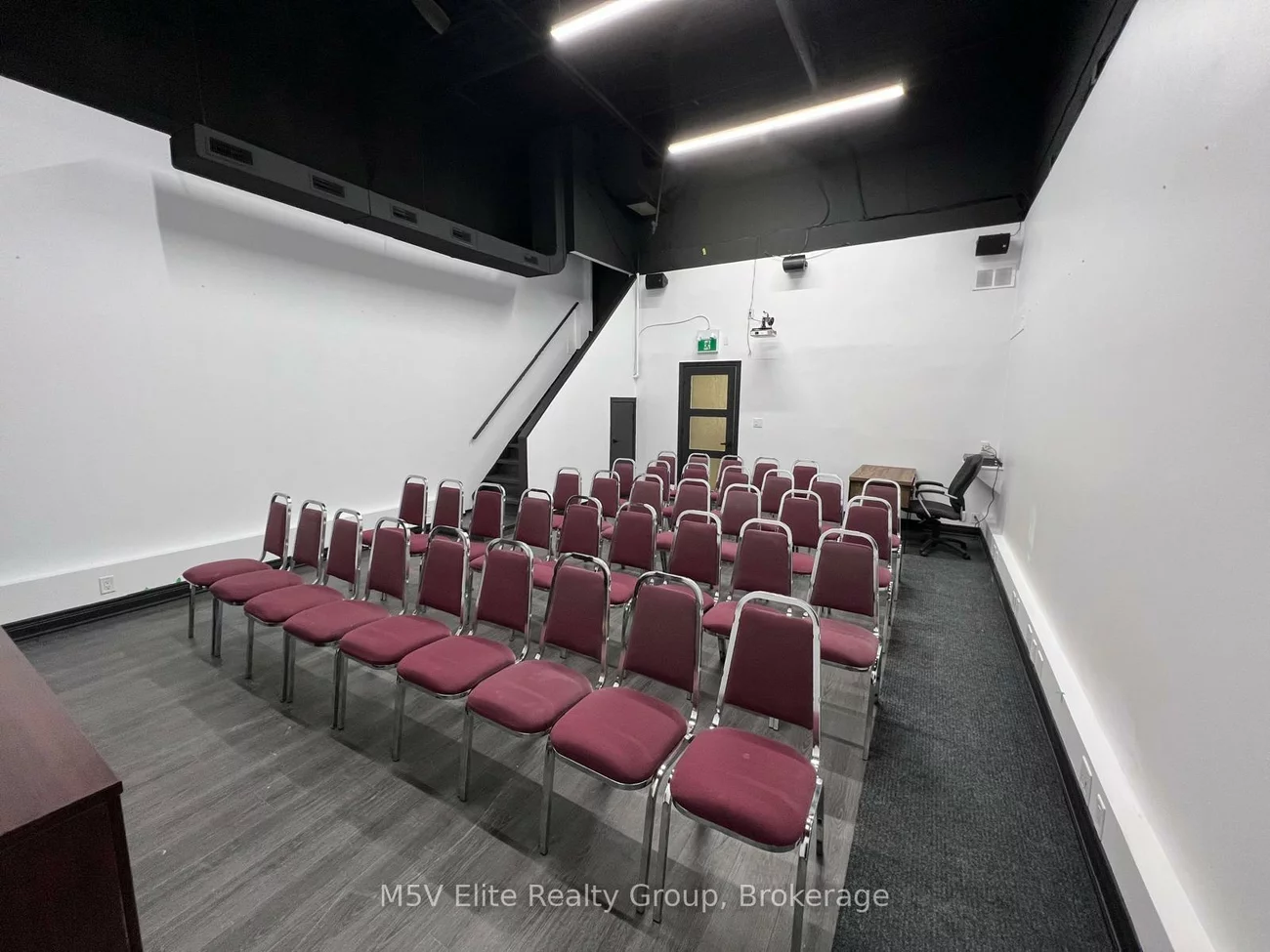 250, Regina, West Woodbridge Industrial Area, Vaughan