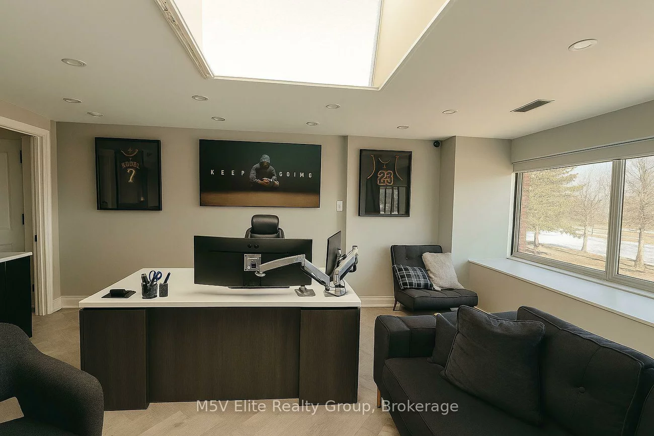 250, Regina, West Woodbridge Industrial Area, Vaughan