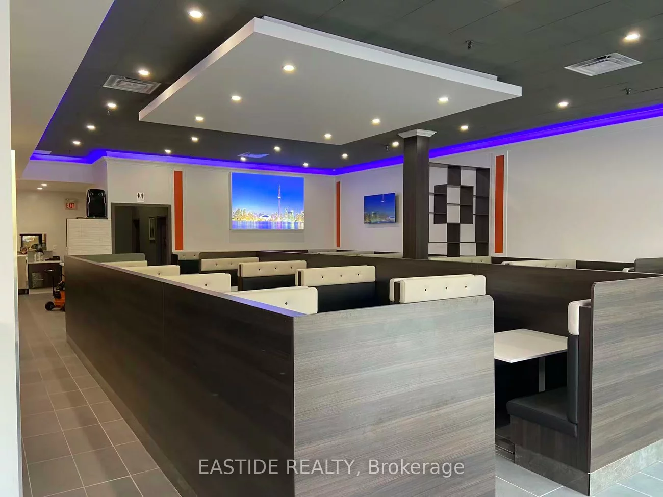 72, Steeles, Crestwood-Springfarm-Yorkhill, Vaughan