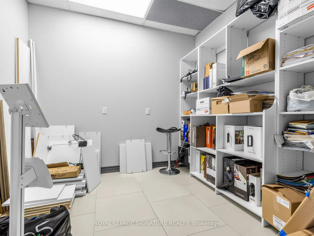 71, Marycroft, Pine Valley Business Park, Vaughan