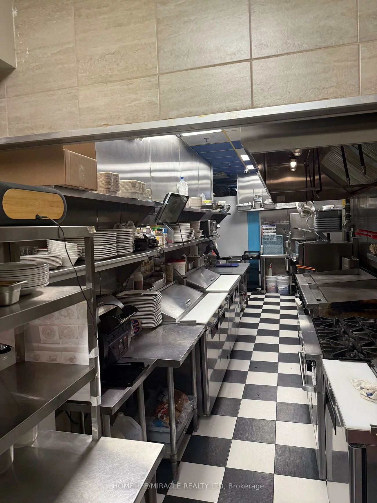 1520, Steeles, Concord, Vaughan