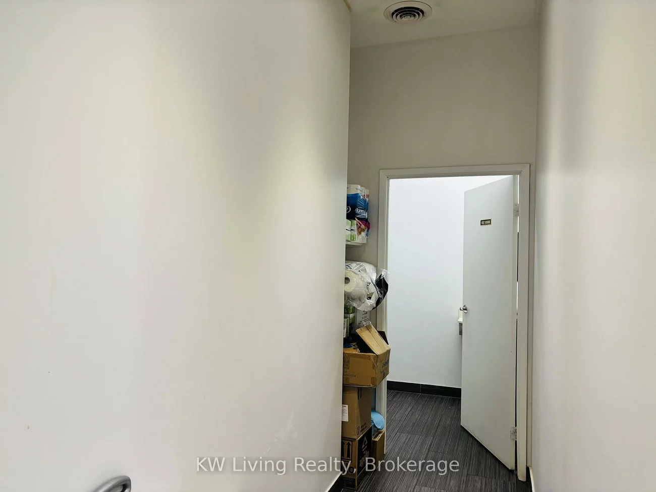 9421, Jane, Maple, Vaughan