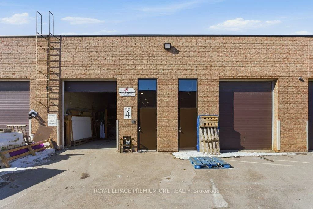 299, Applewood, Concord, Vaughan