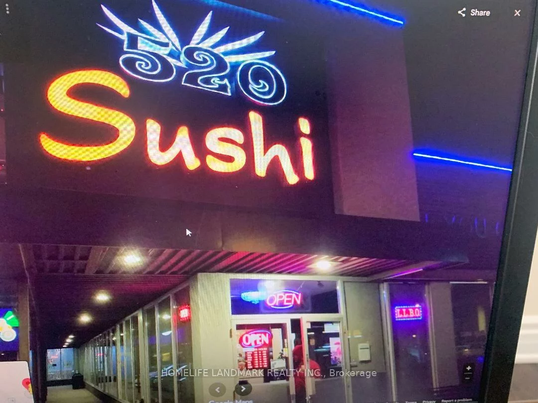 1102, Centre, Beverley Glen, Vaughan