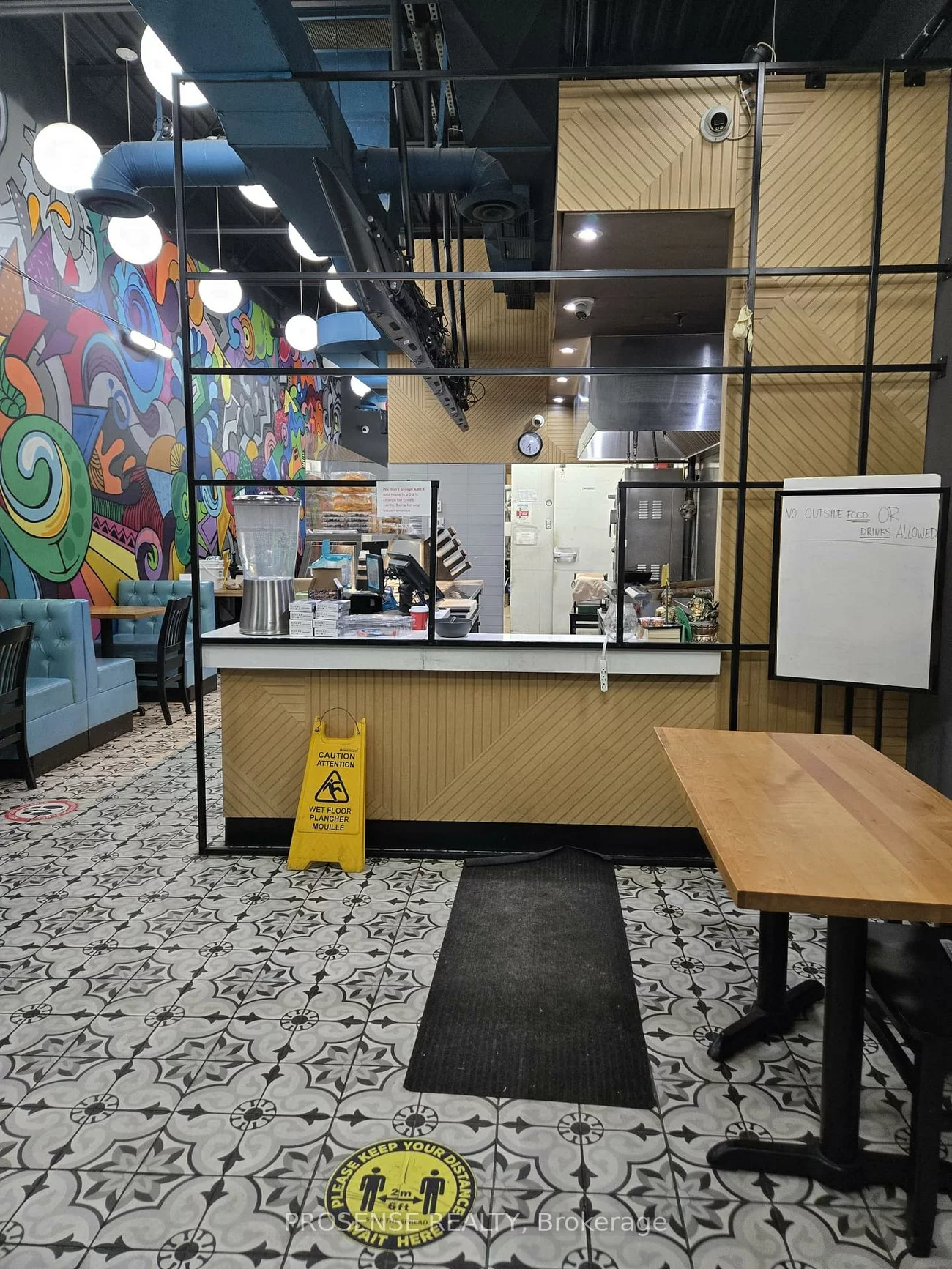 1470, Centre, Beverley Glen, Vaughan