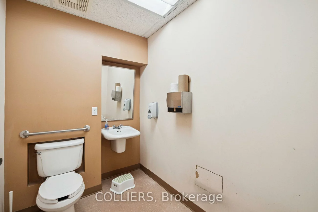 9100, Jane, Vellore Village, Vaughan