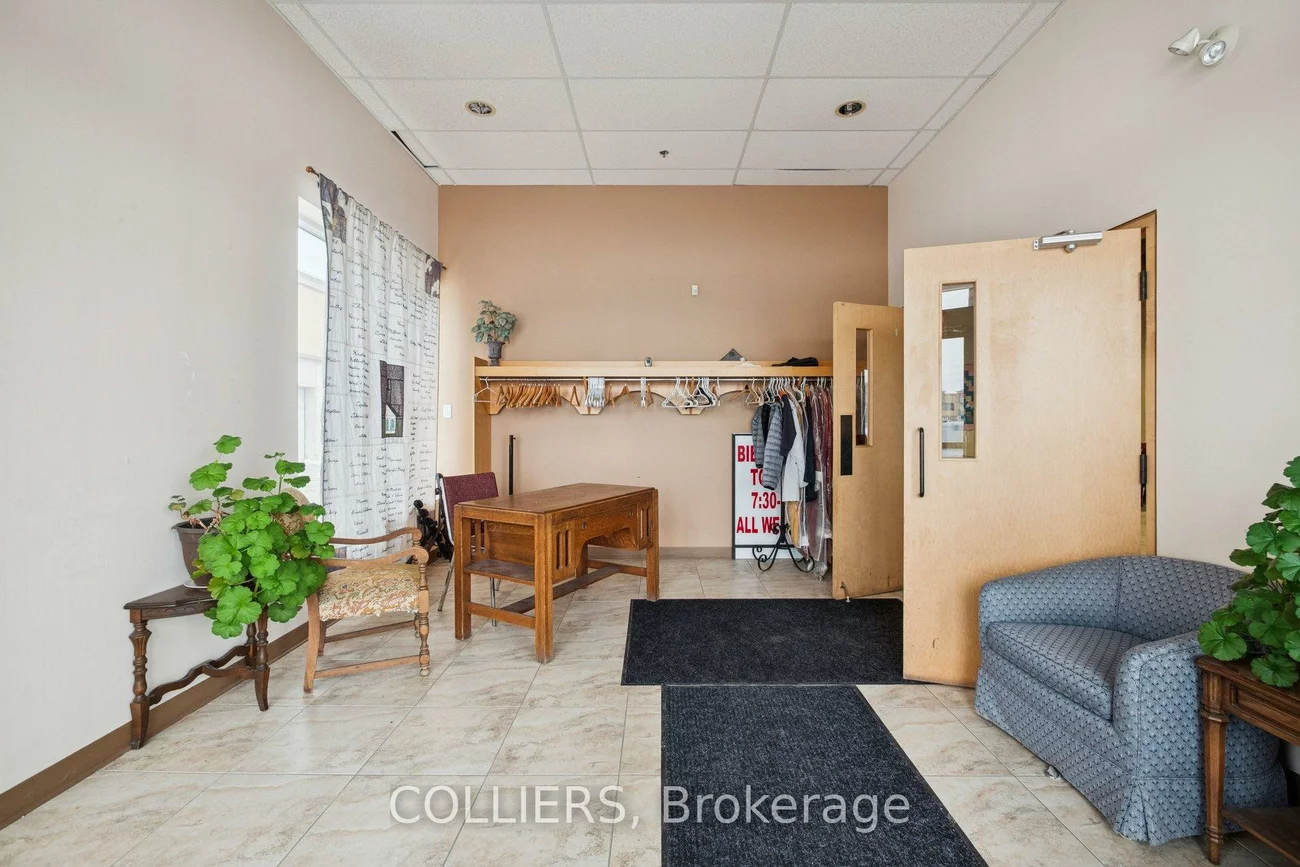 9100, Jane, Vellore Village, Vaughan