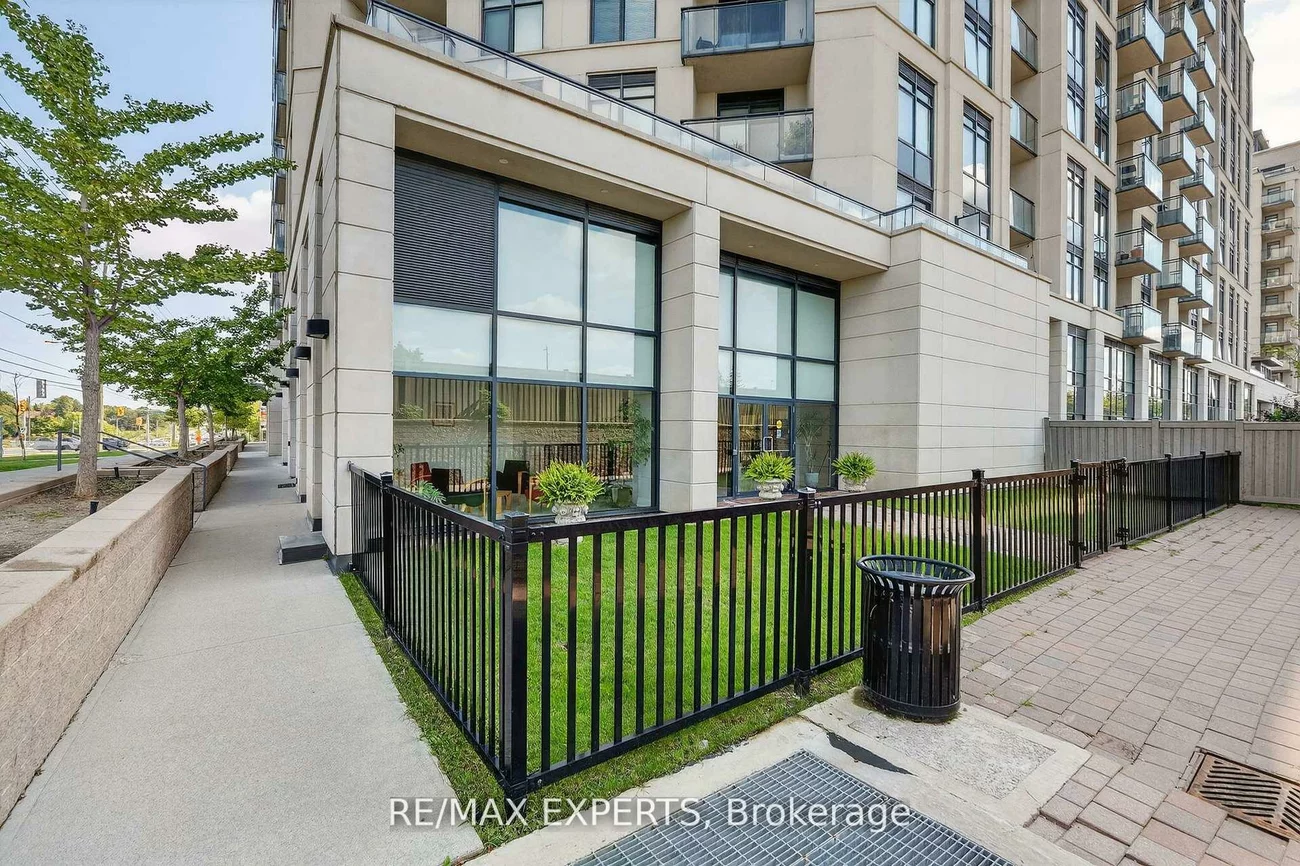 12, Woodstream, Vaughan Grove, Vaughan