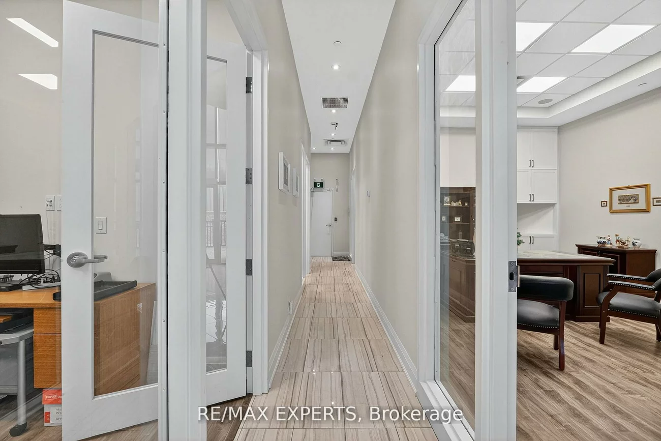 12, Woodstream, Vaughan Grove, Vaughan