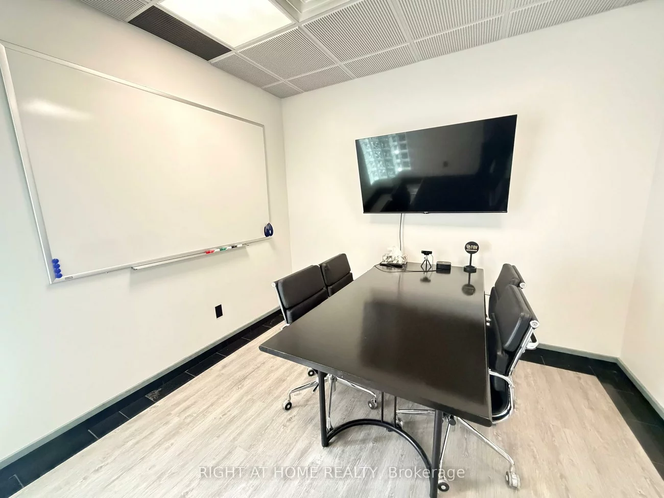 160, Applewood, Concord, Vaughan