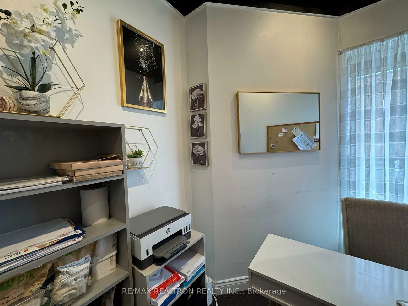 1450, Centre, Beverley Glen, Vaughan