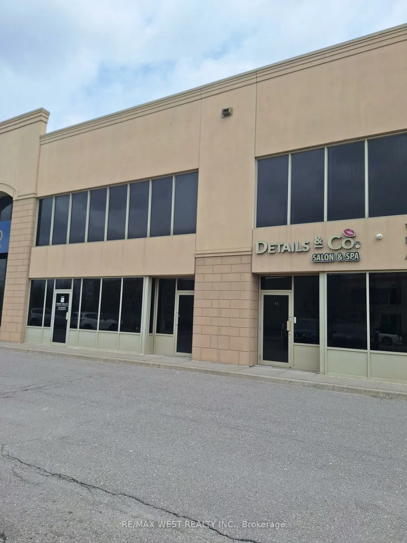 8750, Jane, Concord, Vaughan