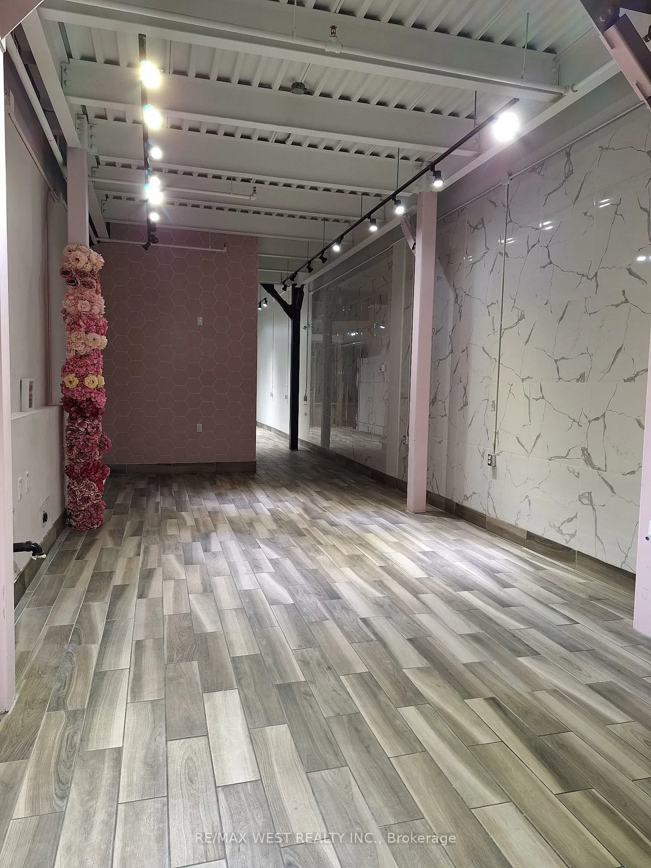 8750, Jane, Concord, Vaughan