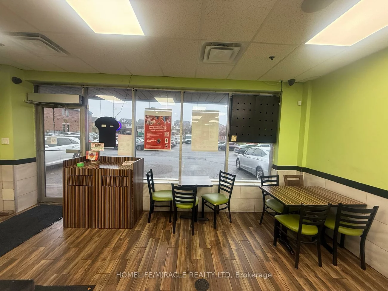 9699, Jane, Maple, Vaughan