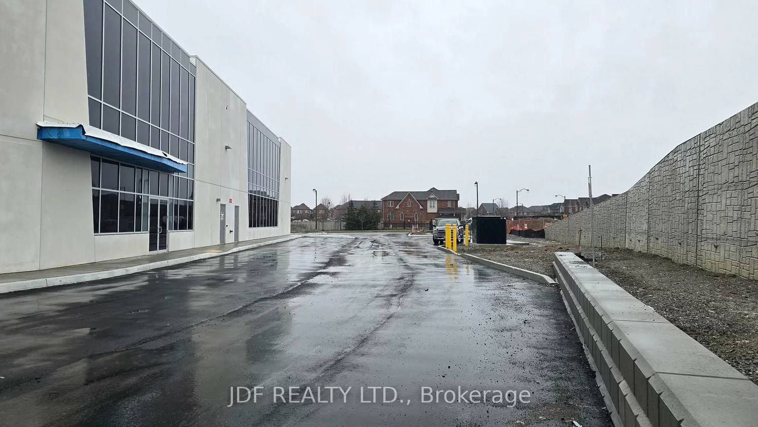 435, Cityview, Vellore Village, Vaughan