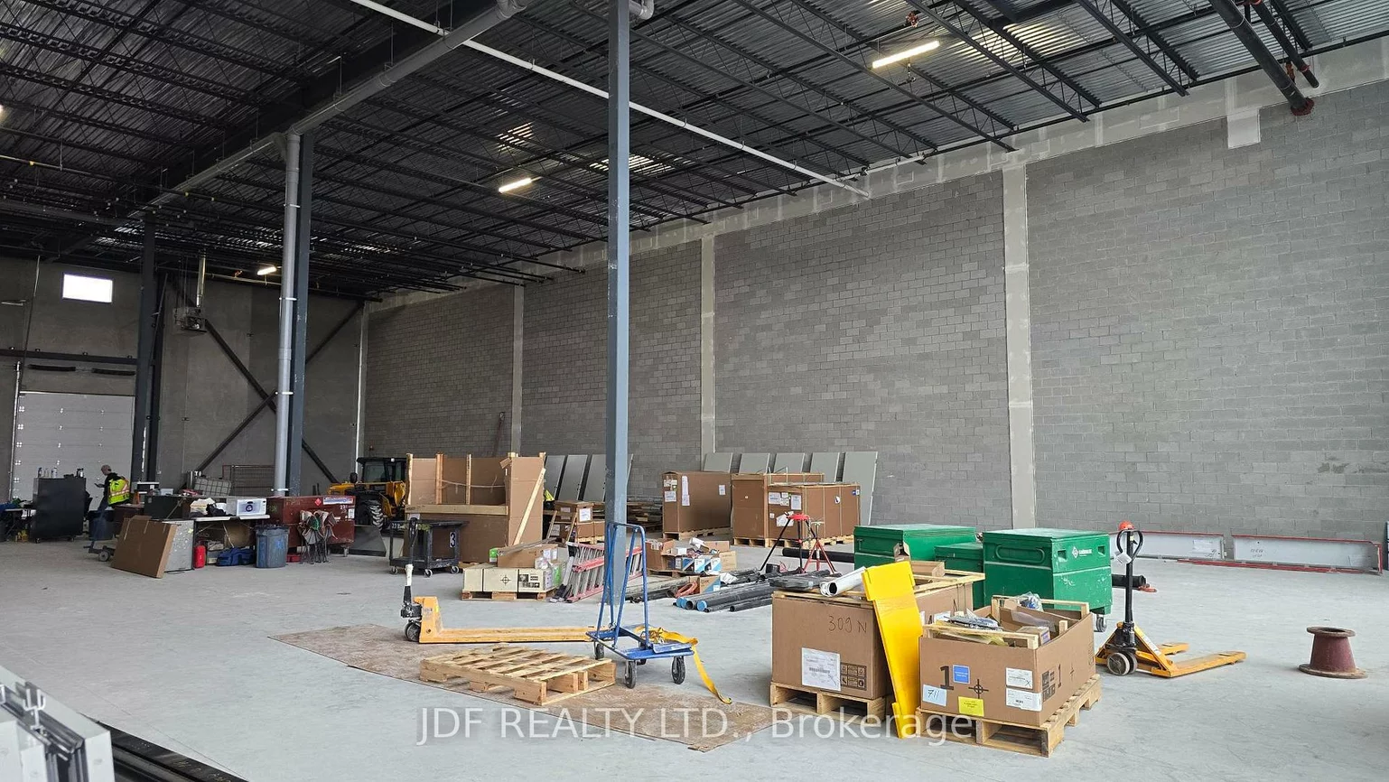 435, Cityview, Vellore Village, Vaughan