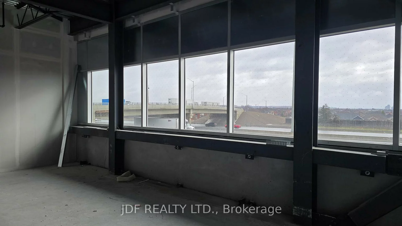 435, Cityview, Vellore Village, Vaughan