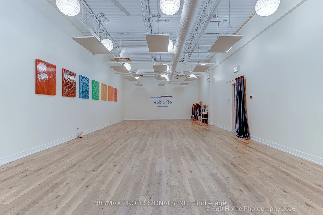 125, Hawkview, Vellore Village, Vaughan