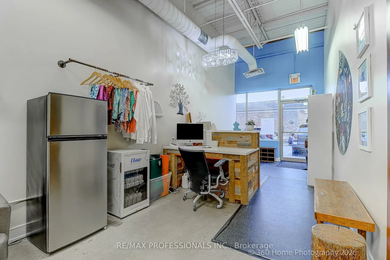 125, Hawkview, Vellore Village, Vaughan