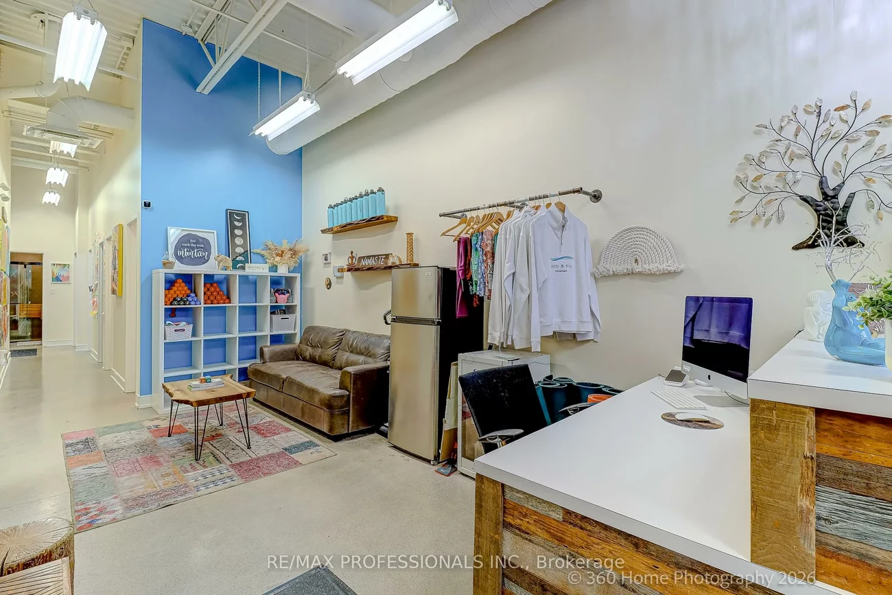 125, Hawkview, Vellore Village, Vaughan