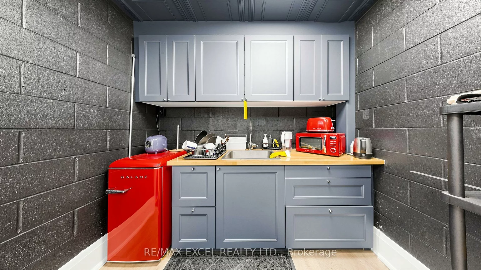 91, Fernstaff, Concord, Vaughan