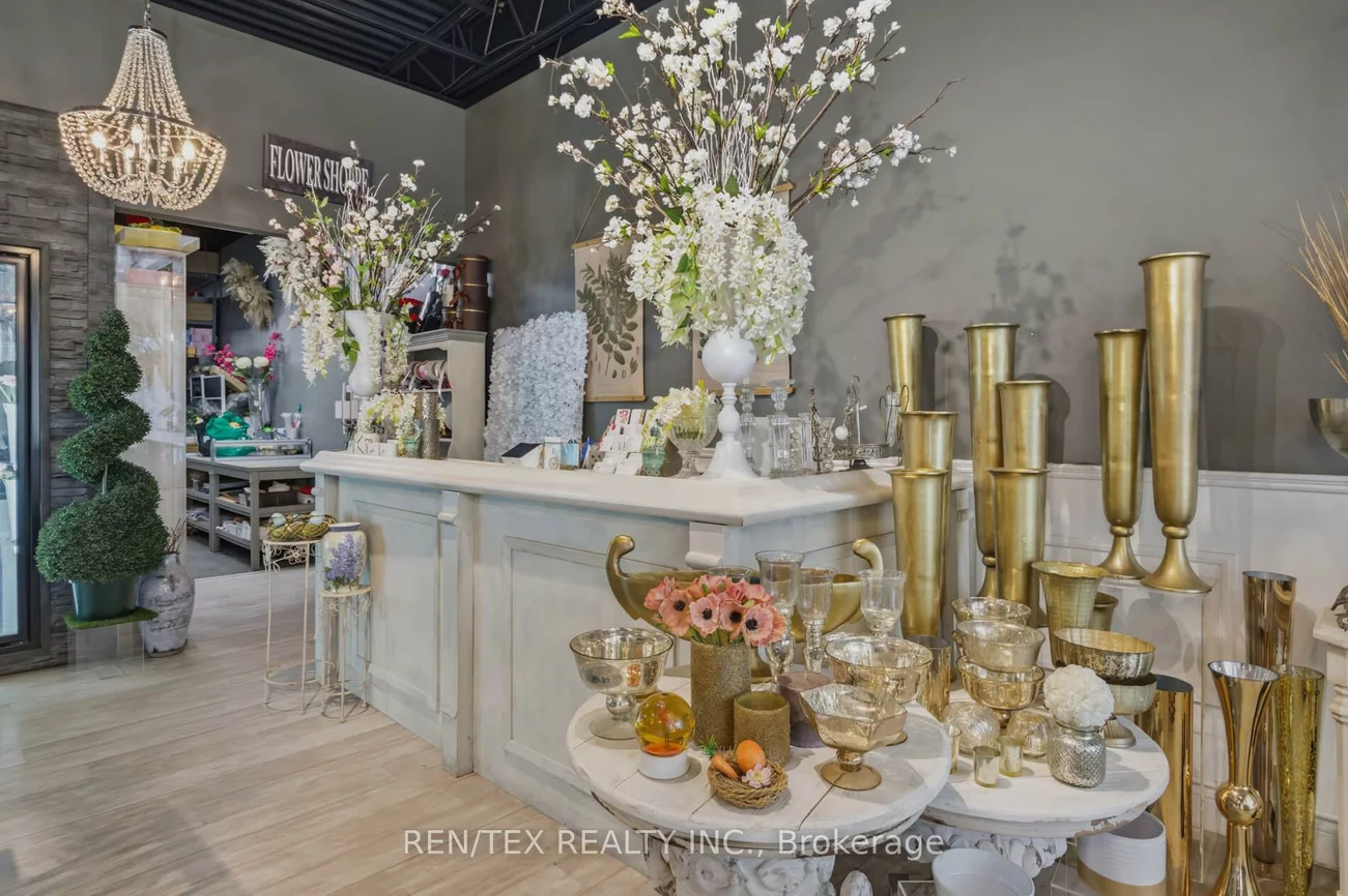 1, Nickel, West Woodbridge, Vaughan