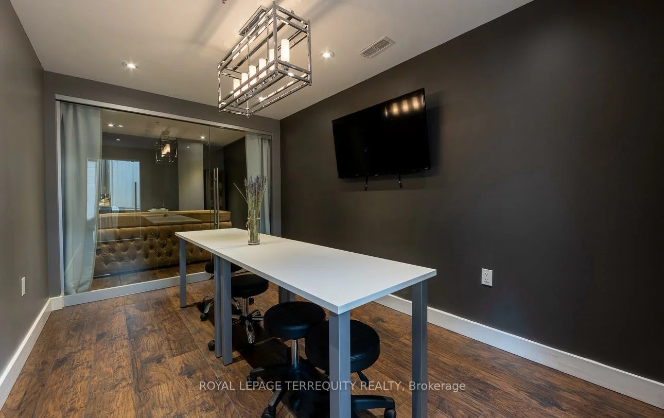 8750, Jane, Concord, Vaughan