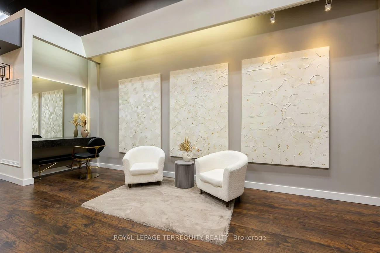 8750, Jane, Concord, Vaughan
