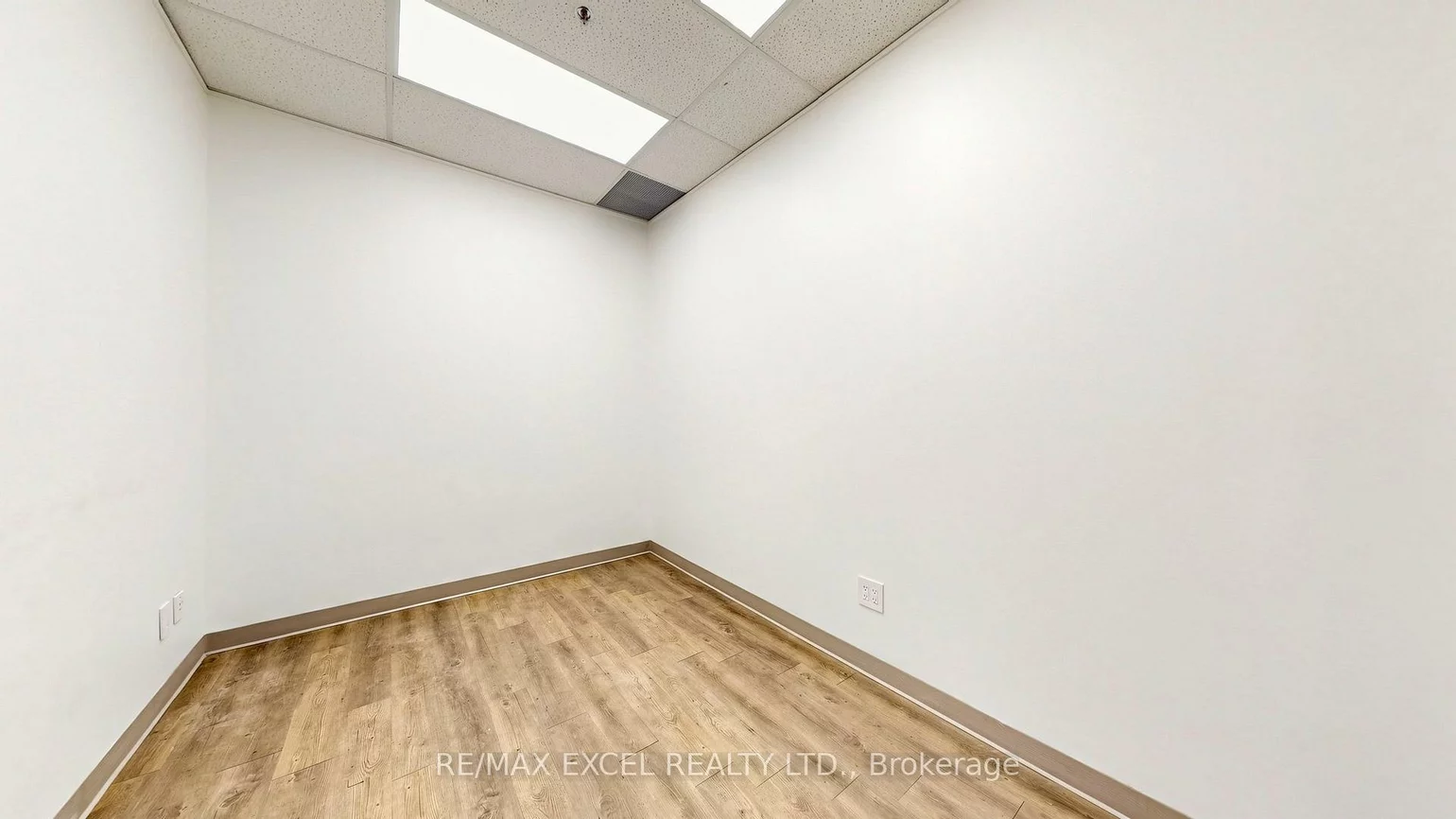 2050, Steeles, Concord, Vaughan