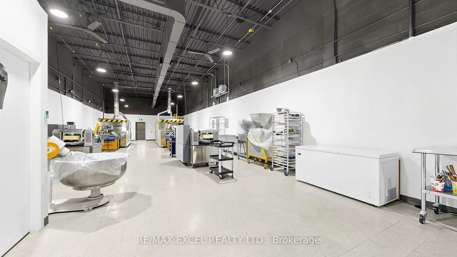 2050, Steeles, Concord, Vaughan