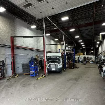 5732, Highway 7, West Woodbridge, Vaughan
