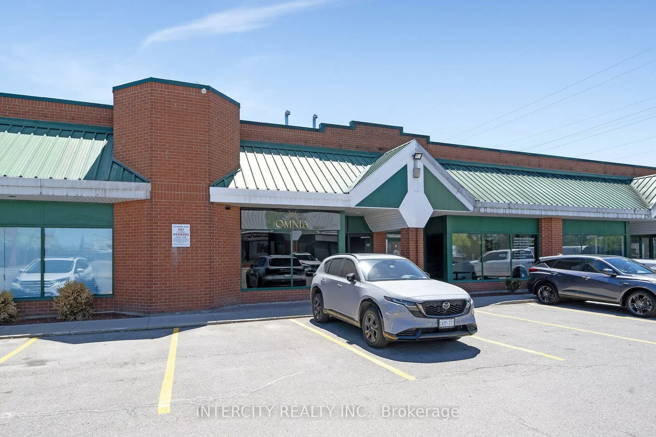 100, Regina, West Woodbridge Industrial Area, Vaughan