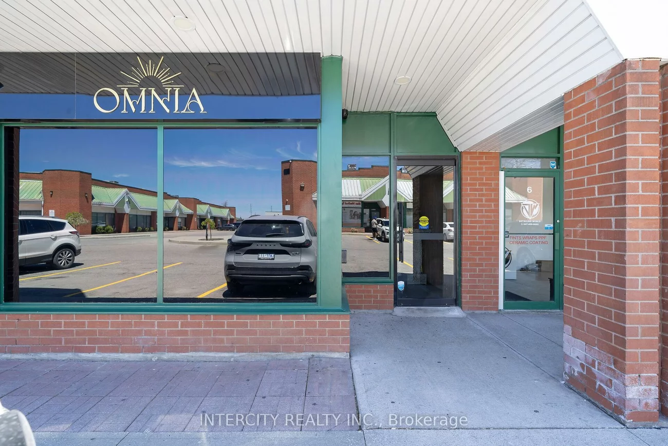 100, Regina, West Woodbridge Industrial Area, Vaughan