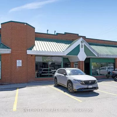 100, Regina, West Woodbridge Industrial Area, Vaughan
