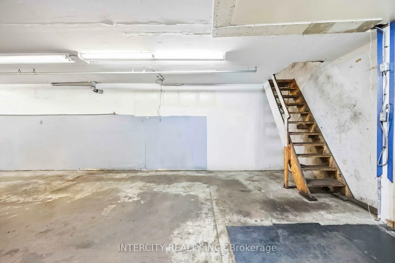 8540, Keele, Concord, Vaughan